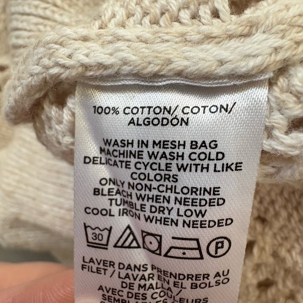 LOFT Women’s Cream Knit Sweater - Picture 4 of 4